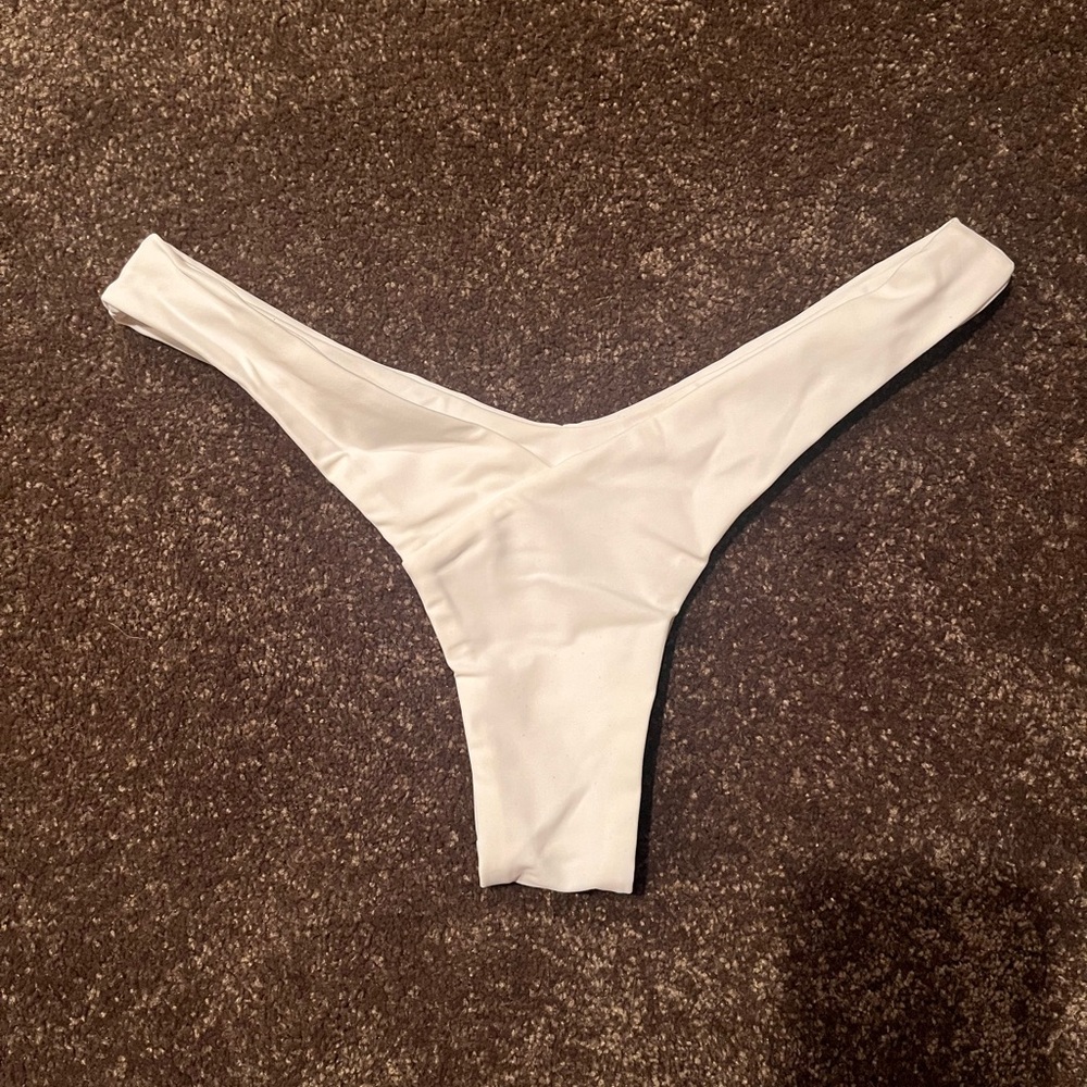 Fae swim Bikini Top - Size S